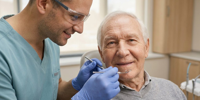 Senior Dental Care: The Hidden Risk Families Overlook